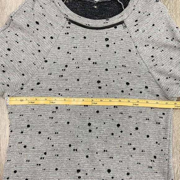 Robert Rodriguez Sweatshirt Womens Extra Small XS Gray Distressed Top Ladies - Picture 5 of 8